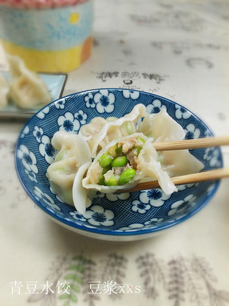 头伏吃饺子    青豆鲜肉水饺