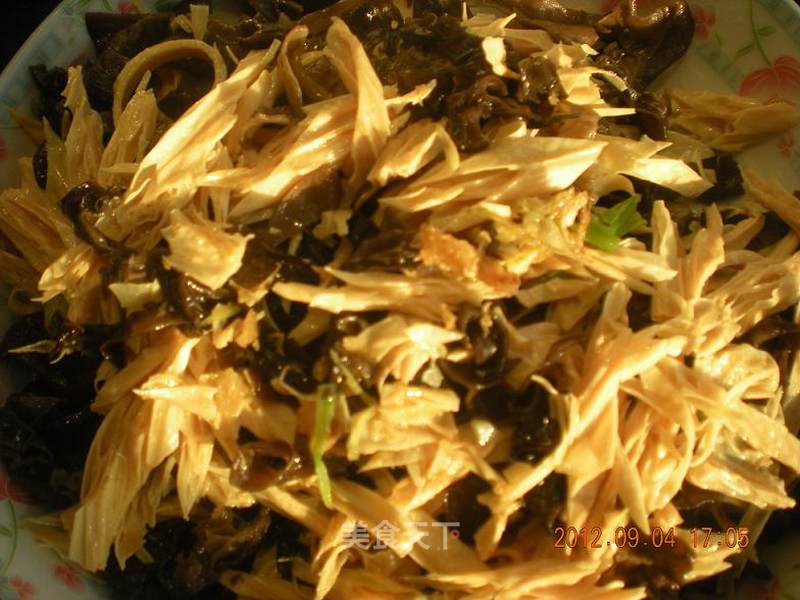 https://i3i620.meishichina.com/attachment/recipe/2012/09/10/20120910154937310041806.jpg?x-oss-process=style/p800的做法