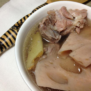 https://i3i620.meishichina.com/attachment/recipe/2012/10/16/20121016134849232820153.jpg?x-oss-process=style/p800的做法