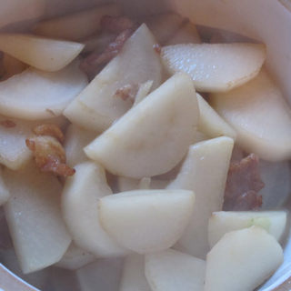 https://i3i620.meishichina.com/attachment/recipe/2012/10/22/20121022162344635092170.jpg?x-oss-process=style/p800的做法