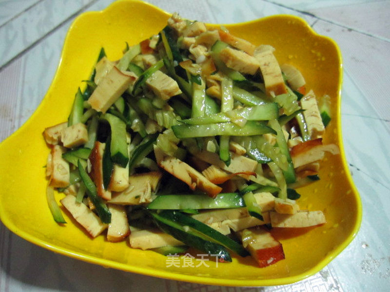 https://i3i620.meishichina.com/attachment/recipe/2012/11/06/20121106143417820358988.jpg?x-oss-process=style/p800的做法
