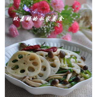https://i3i620.meishichina.com/attachment/recipe/2012/11/08/20121108132232198842228.jpg?x-oss-process=style/p800的做法