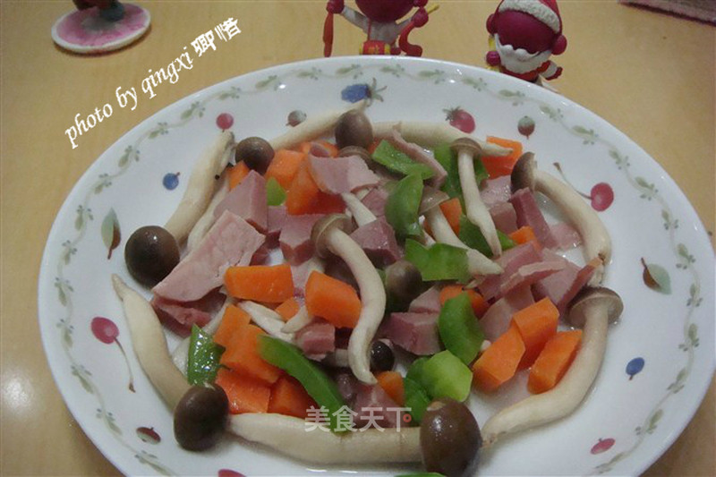 https://i3i620.meishichina.com/attachment/recipe/2012/11/30/2012113022080045262075.jpg?x-oss-process=style/p800的做法