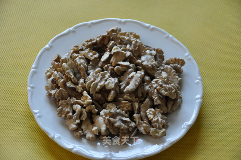 https://i3i620.meishichina.com/attachment/recipe/2012/12/01/20121201230528218626165.jpg?x-oss-process=style/p800的做法