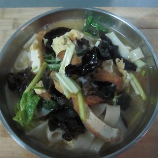 https://i3i620.meishichina.com/attachment/recipe/2012/12/12/20121212102456582744299.jpg?x-oss-process=style/p800的做法