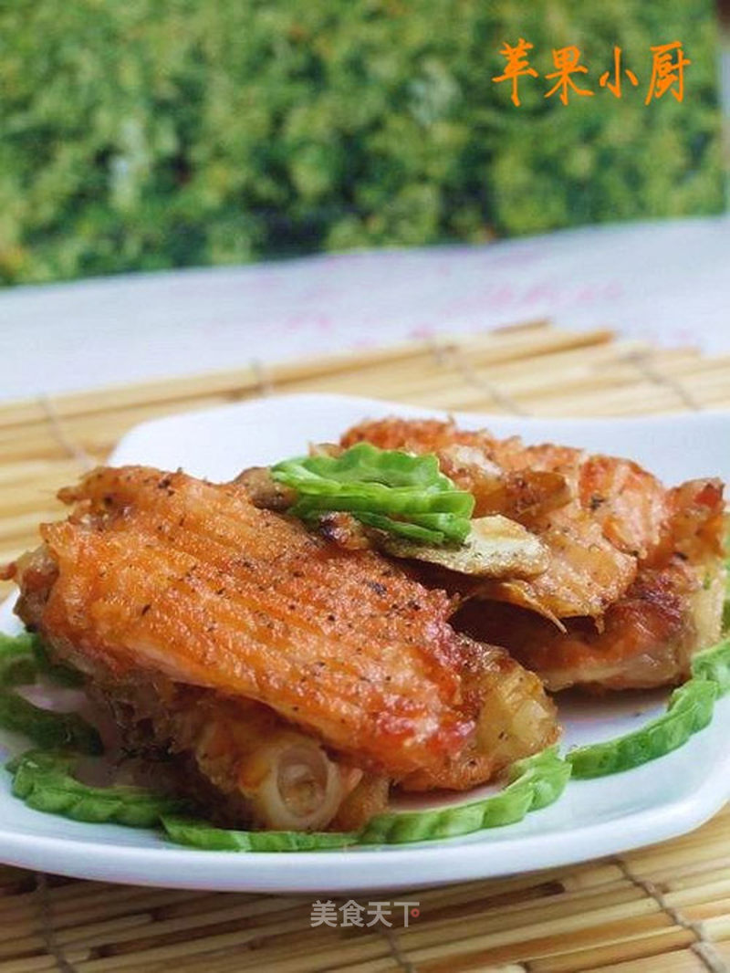 https://i3i620.meishichina.com/attachment/recipe/2012/12/12/20121212130036926113700.jpg?x-oss-process=style/p800的做法