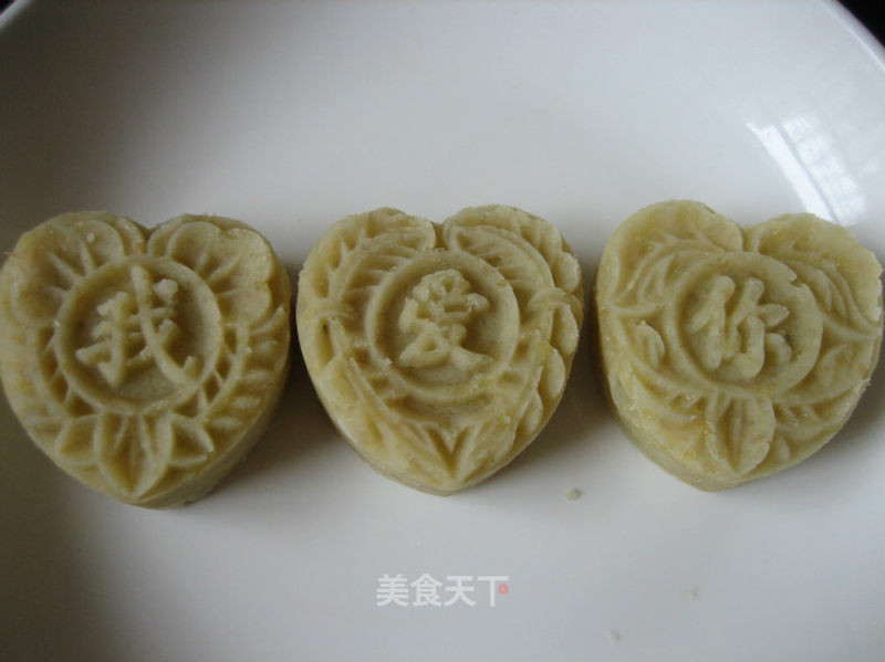 https://i3i620.meishichina.com/attachment/recipe/2012/12/13/2012121321452195910418.jpg?x-oss-process=style/p800的做法