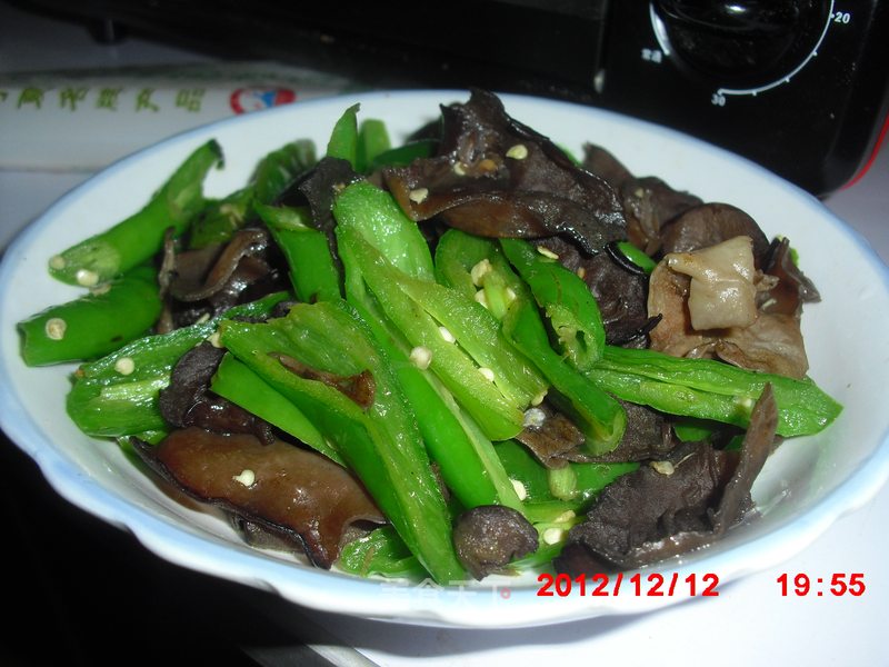 https://i3i620.meishichina.com/attachment/recipe/2012/12/14/20121214203812990575536.jpg?x-oss-process=style/p800的做法