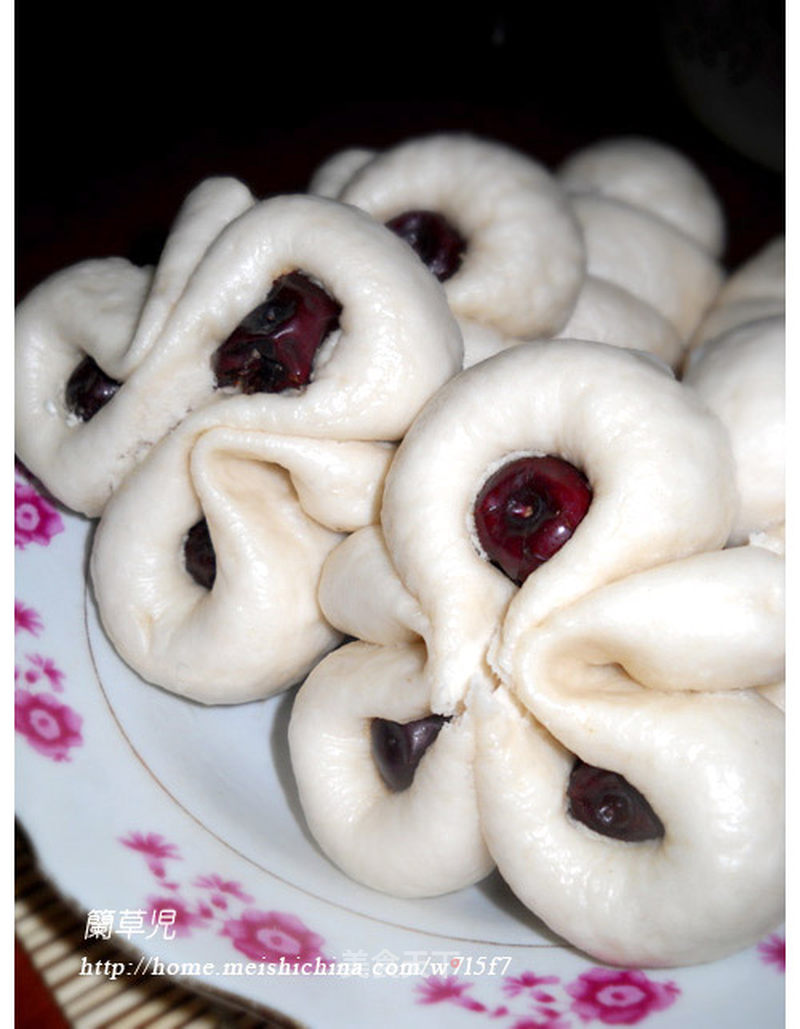 https://i3i620.meishichina.com/attachment/recipe/2012/12/17/20121217151642590091495.jpg?x-oss-process=style/p800的做法