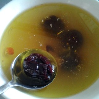超简单超美味 红枣枸杞乌鸡汤