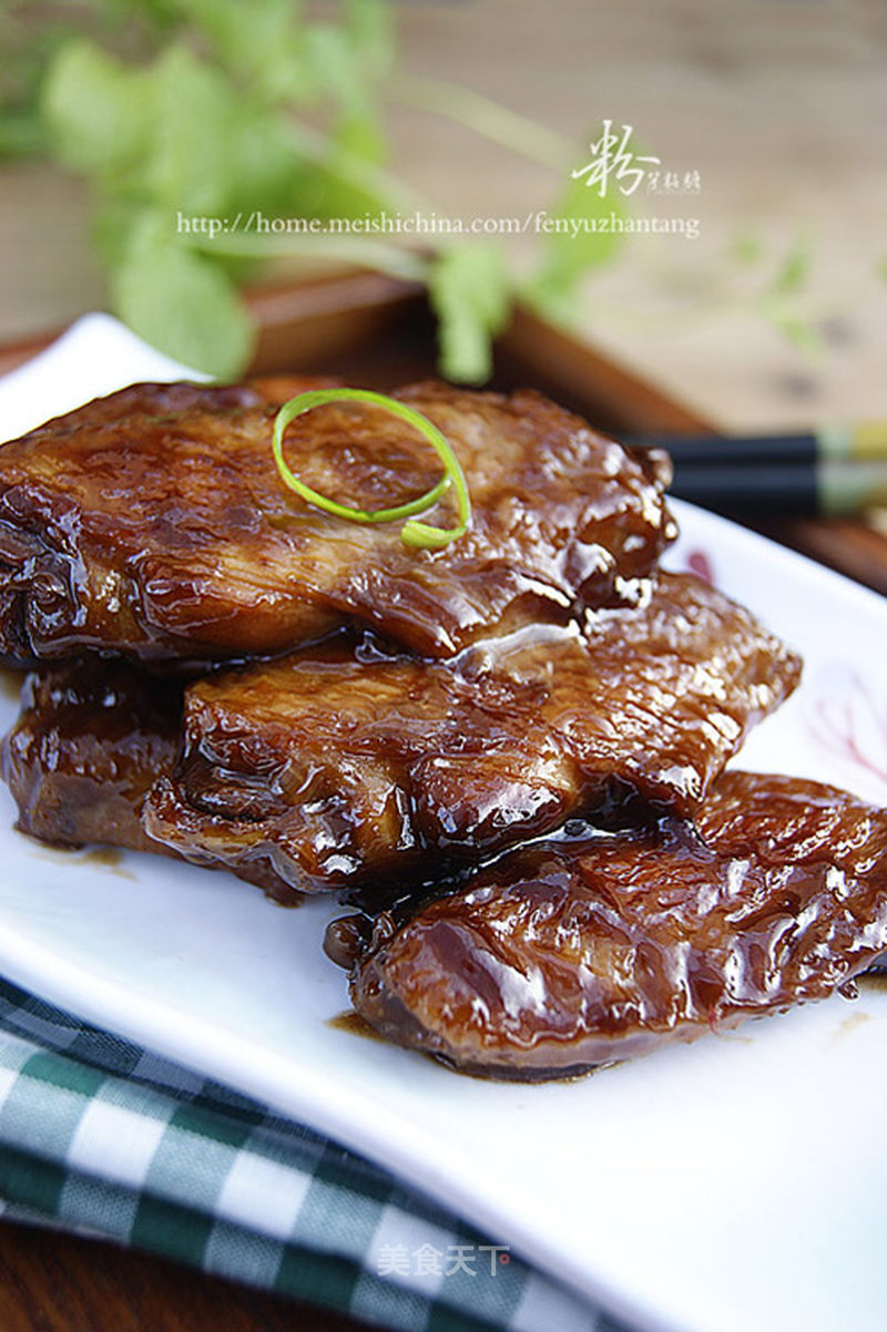 https://i3i620.meishichina.com/attachment/recipe/2012/12/17/20121217191951899815968.jpg?x-oss-process=style/p800的做法