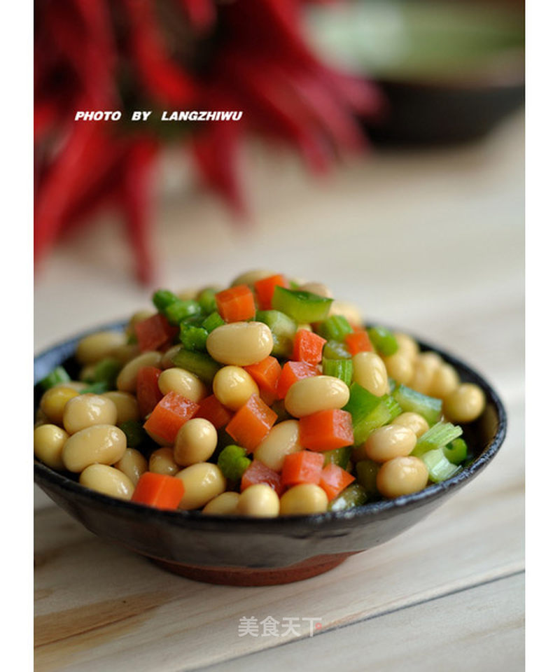 https://i3i620.meishichina.com/attachment/recipe/2012/12/18/20121218130130548733766.jpg?x-oss-process=style/p800的做法