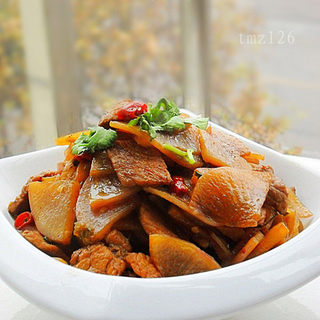 https://i3i620.meishichina.com/attachment/recipe/2012/12/18/2012121818572771662622.jpg?x-oss-process=style/p800的做法