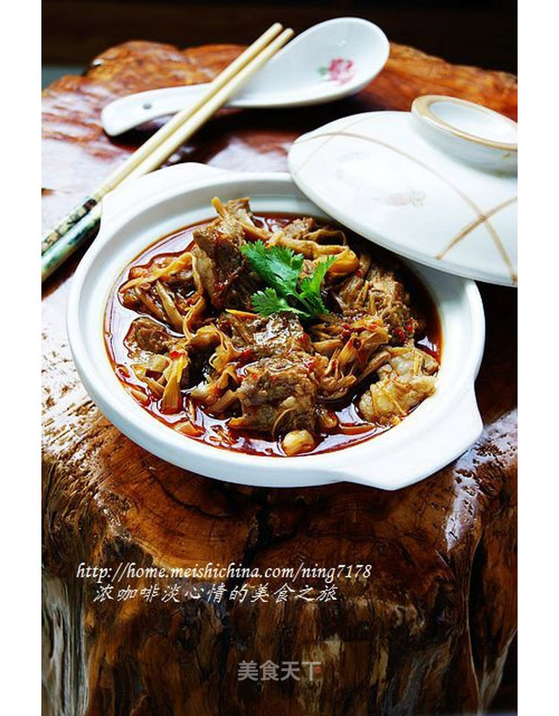 https://i3i620.meishichina.com/attachment/recipe/2012/12/21/2012122111491861385235.jpg?x-oss-process=style/p800的做法