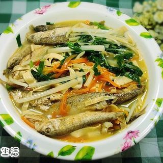 蔬菜河鱼汤