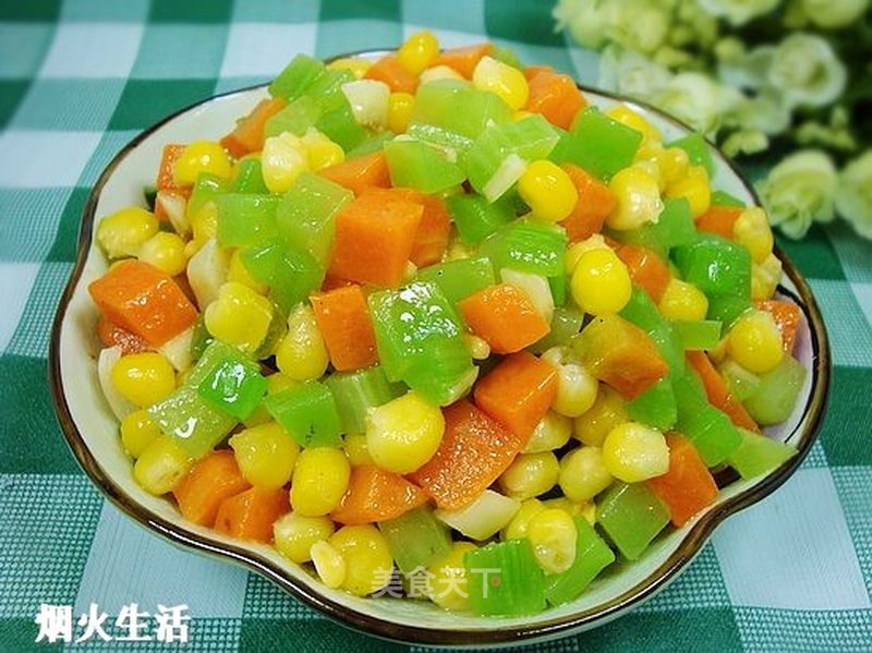 https://i3i620.meishichina.com/attachment/recipe/2012/12/27/20121227212808501122981.jpg?x-oss-process=style/p800的做法