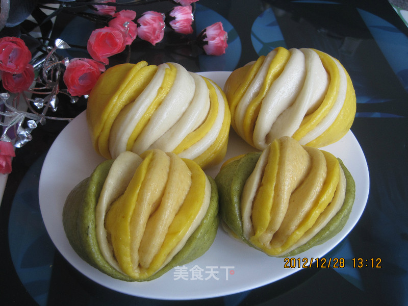 https://i3i620.meishichina.com/attachment/recipe/2012/12/28/20121228140041536785866.jpg?x-oss-process=style/p800的做法