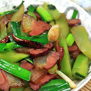 https://i3i620.meishichina.com/attachment/recipe/201201/10/201201101408028.jpg?x-oss-process=style/p800的做法