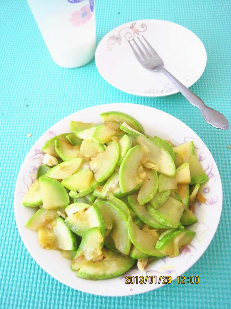 https://i3i620.meishichina.com/attachment/recipe/2013/01/28/20130128140638796267972.jpg?x-oss-process=style/p800的做法