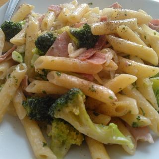 https://i3i620.meishichina.com/attachment/recipe/2013/02/16/2013021602281321415027.jpg?x-oss-process=style/p800的做法