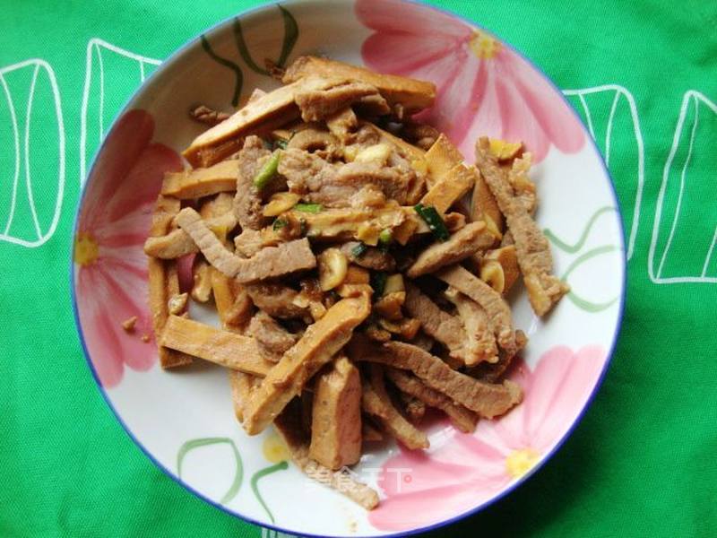 https://i3i620.meishichina.com/attachment/recipe/2013/03/01/20130301153127470072106.jpg?x-oss-process=style/p800的做法