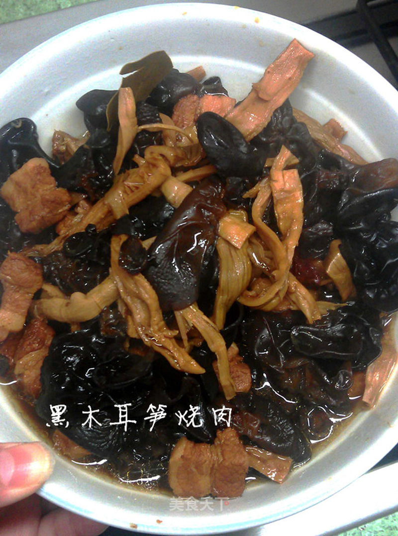 https://i3i620.meishichina.com/attachment/recipe/2013/03/11/20130311144711748954064.jpg?x-oss-process=style/p800的做法