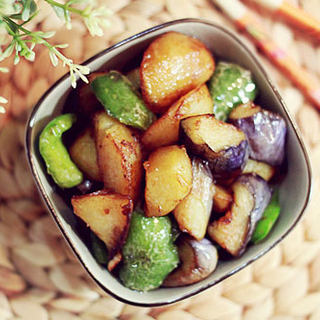 https://i3i620.meishichina.com/attachment/recipe/2013/05/27/20130527105143562410810.jpg?x-oss-process=style/p800的做法