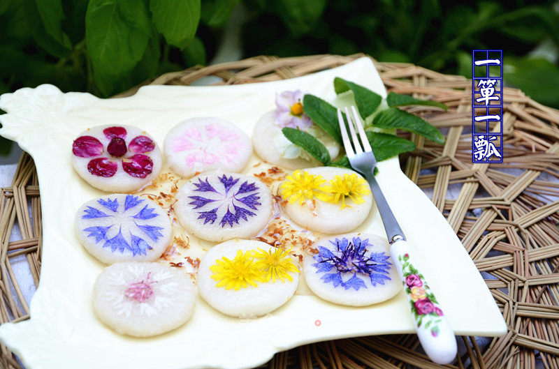 https://i3i620.meishichina.com/attachment/recipe/2013/06/29/2013062922282183180617.jpg?x-oss-process=style/p800的做法