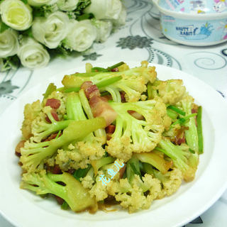 https://i3i620.meishichina.com/attachment/recipe/2013/07/07/20130707214234944777696.jpg?x-oss-process=style/p800的做法