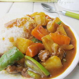 咖哩牛肉饭