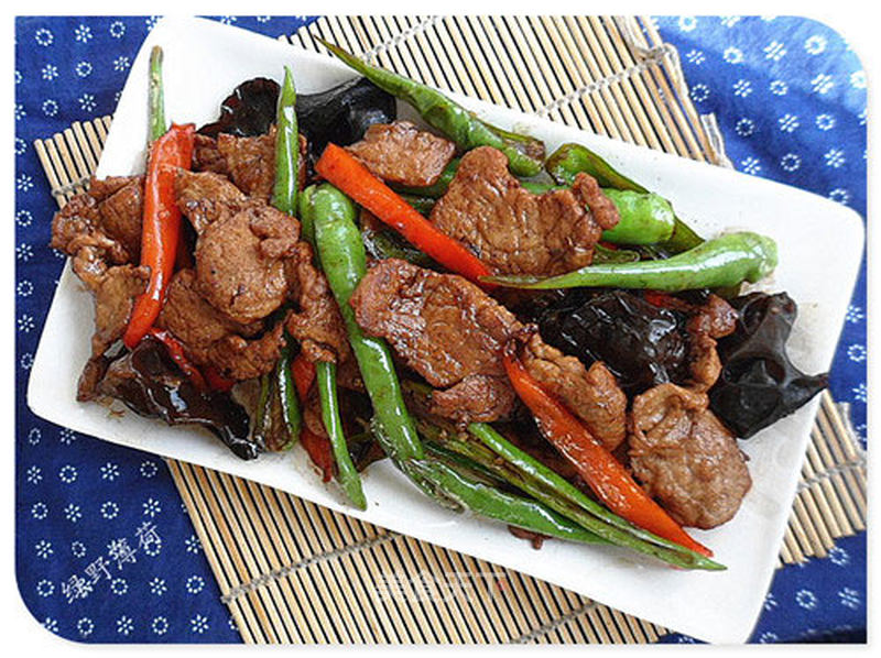 https://i3i620.meishichina.com/attachment/recipe/2013/07/23/20130723210601292157865.jpg?x-oss-process=style/p800的做法