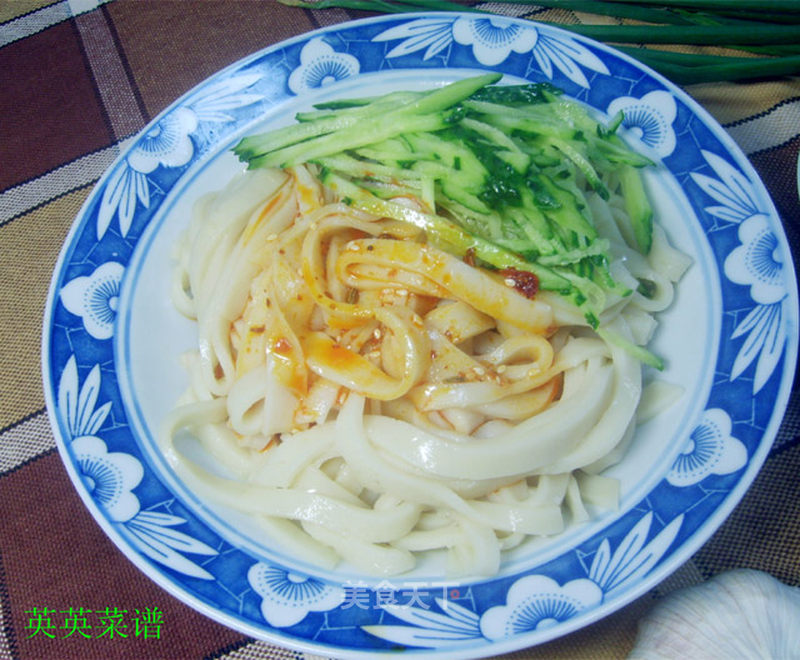 https://i3i620.meishichina.com/attachment/recipe/2013/10/02/20131002130730681523329.jpg?x-oss-process=style/p800的做法