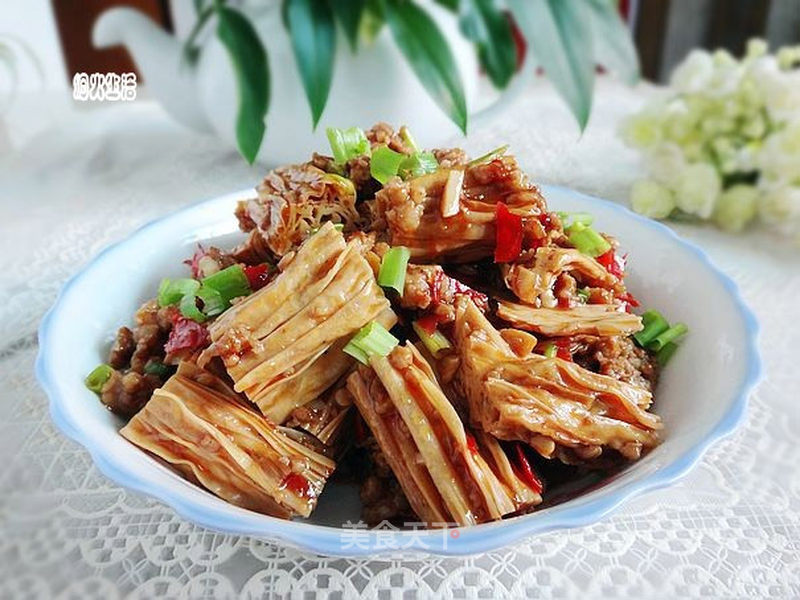 https://i3i620.meishichina.com/attachment/recipe/2013/10/10/20131010225402650957696.jpg?x-oss-process=style/p800的做法