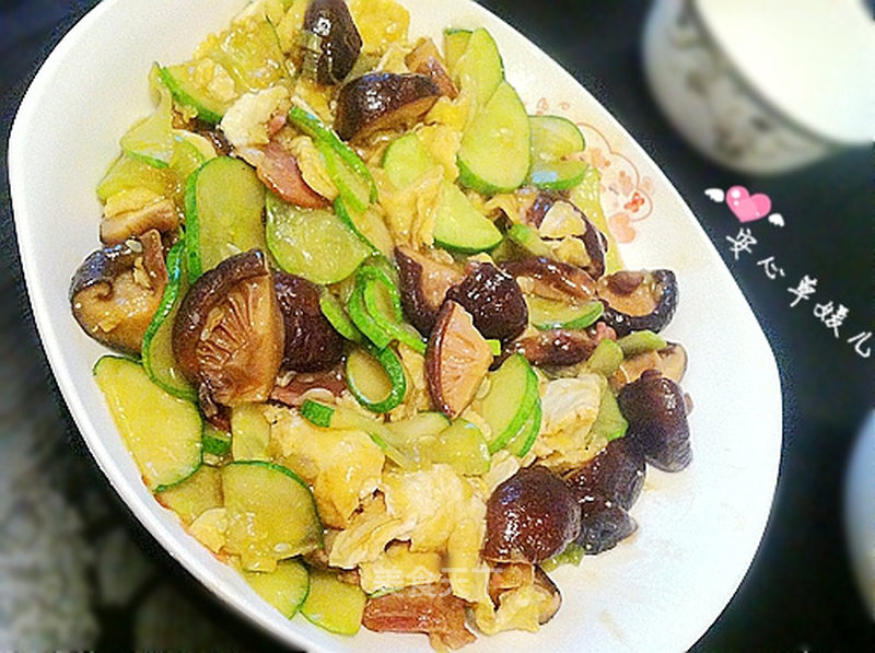 https://i3i620.meishichina.com/attachment/recipe/2013/11/06/20131106142326932396165.jpg?x-oss-process=style/p800的做法