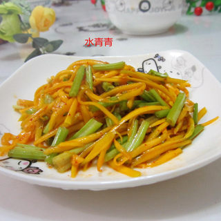 https://i3i620.meishichina.com/attachment/recipe/2013/11/15/20131115144355285584490.jpg?x-oss-process=style/p800的做法
