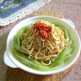 https://i3i620.meishichina.com/attachment/recipe/2013/11/27/20131127170220681066581.jpg?x-oss-process=style/p800的做法