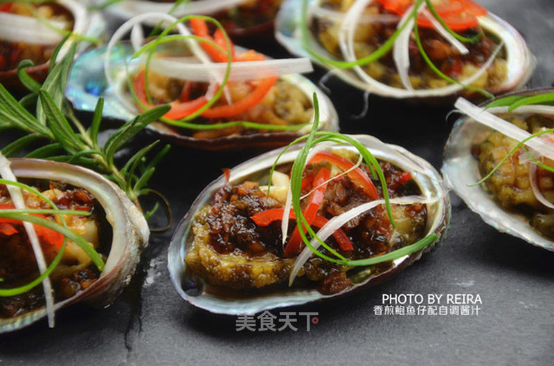 https://i3i620.meishichina.com/attachment/recipe/2013/12/10/20131210152201354504418.jpg?x-oss-process=style/p800的做法