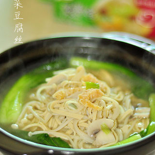 https://i3i620.meishichina.com/attachment/recipe/2013/12/12/20131212134546623492116.jpg?x-oss-process=style/p800的做法