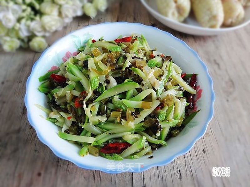 https://i3i620.meishichina.com/attachment/recipe/2013/12/22/20131222214402811101911.jpg?x-oss-process=style/p800的做法