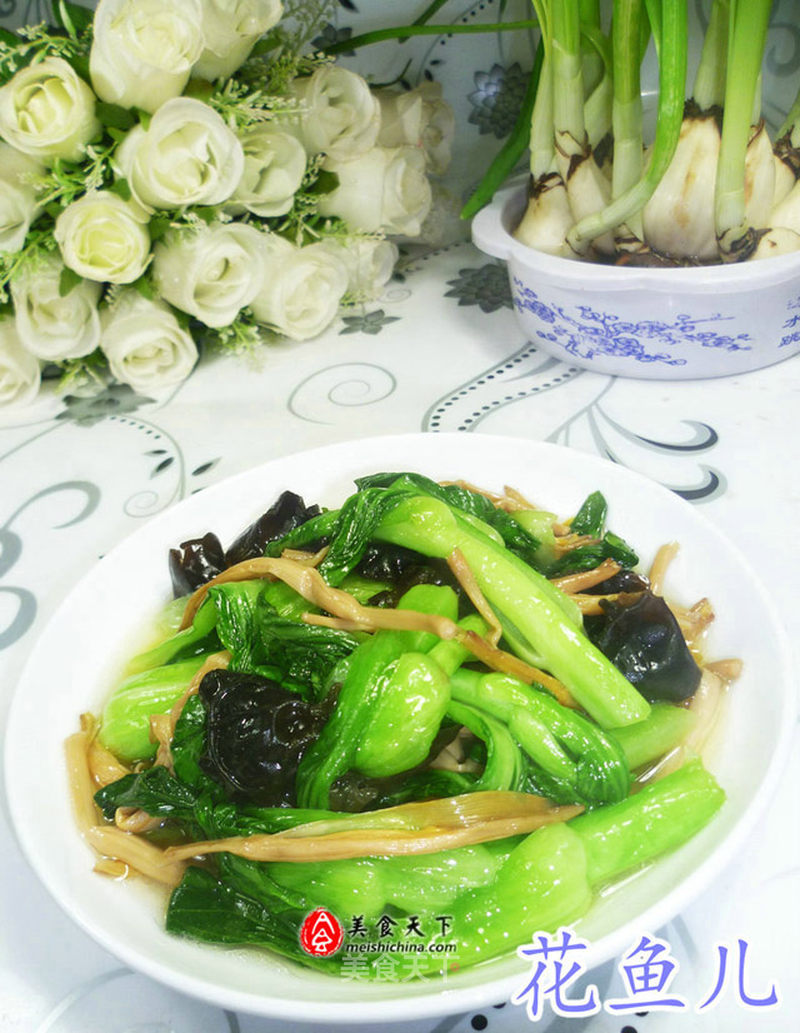 https://i3i620.meishichina.com/attachment/recipe/2014/01/11/20140111220747650087698.jpg?x-oss-process=style/p800的做法