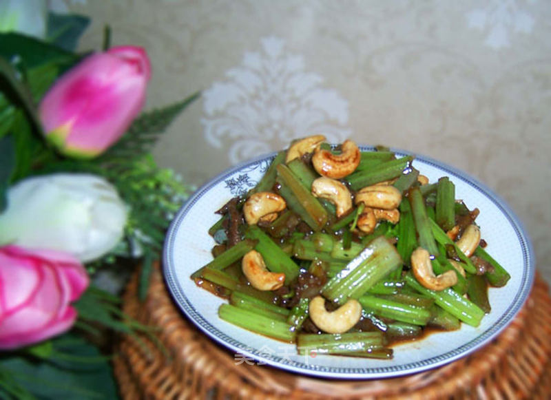 https://i3i620.meishichina.com/attachment/recipe/2014/01/22/20140122113448755068297.jpg?x-oss-process=style/p800的做法