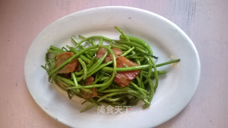 https://i3i620.meishichina.com/attachment/recipe/2014/01/22/20140122160203347878159.jpg?x-oss-process=style/p800的做法