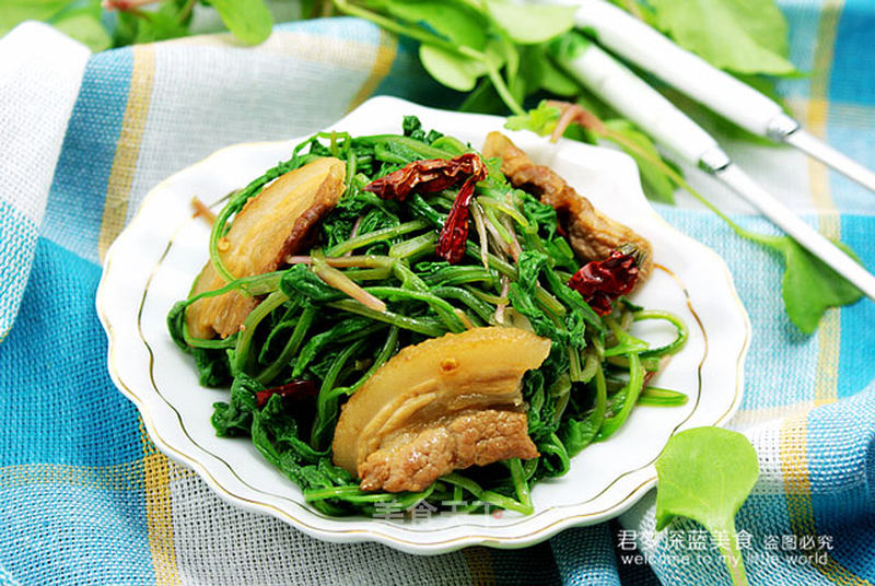 https://i3i620.meishichina.com/attachment/recipe/2014/03/06/20140306103923677380481.jpg?x-oss-process=style/p800的做法