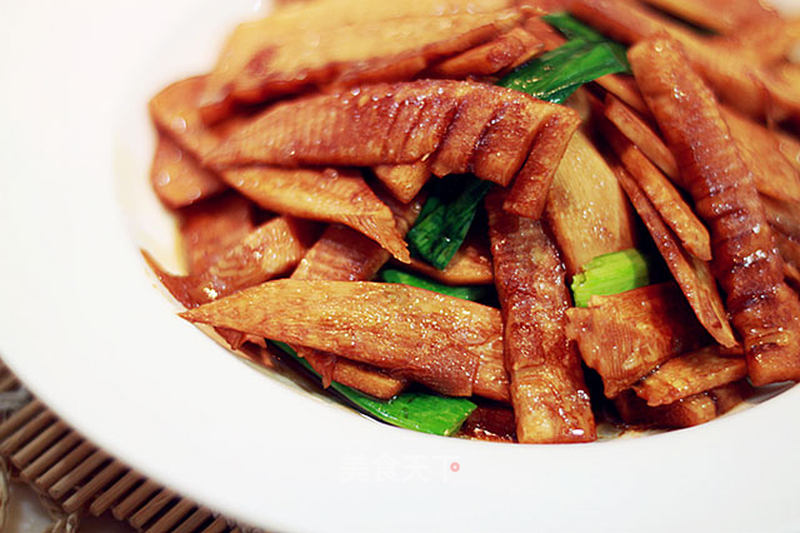 https://i3i620.meishichina.com/attachment/recipe/2014/04/04/20140404115202609196423.jpg?x-oss-process=style/p800的做法