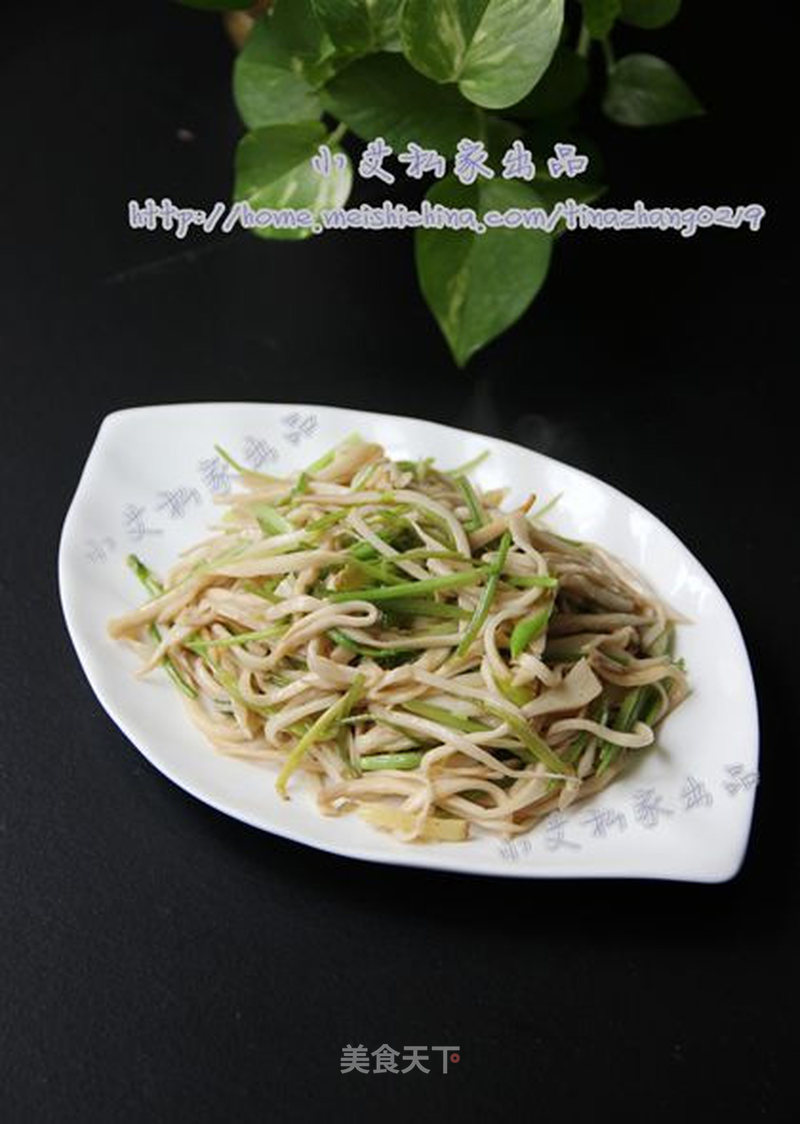 https://i3i620.meishichina.com/attachment/recipe/2014/04/11/2014041110371275162780.jpg?x-oss-process=style/p800的做法