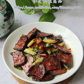 https://i3i620.meishichina.com/attachment/recipe/2014/04/18/20140418134951736815358.jpg?x-oss-process=style/p800的做法