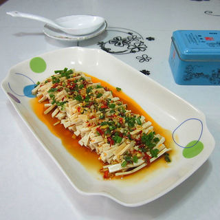 https://i3i620.meishichina.com/attachment/recipe/2014/05/08/20140508145600718751935.jpg?x-oss-process=style/p800的做法