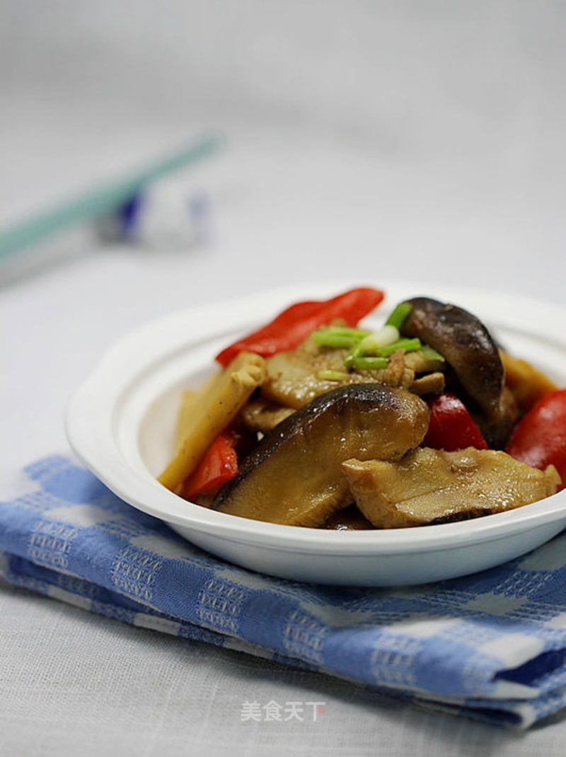 https://i3i620.meishichina.com/attachment/recipe/2014/05/23/20140523103038896915661.jpg?x-oss-process=style/p800的做法