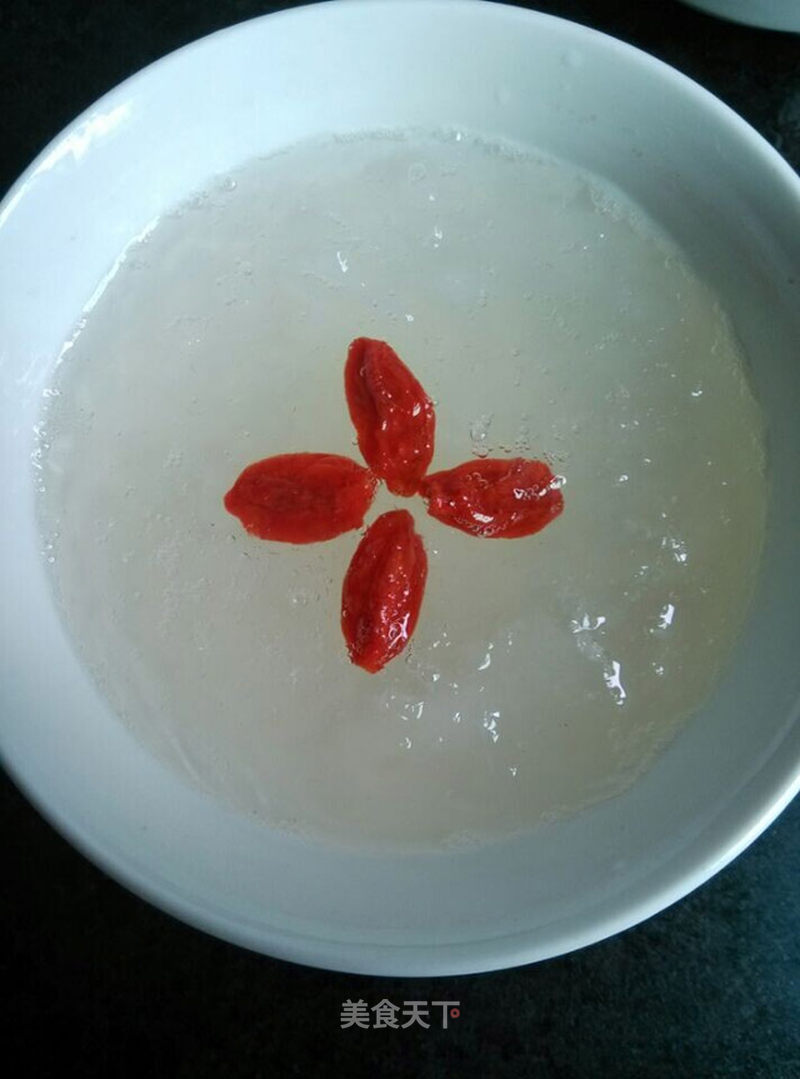 https://i3i620.meishichina.com/attachment/recipe/2014/06/07/20140607111538556196401.jpg?x-oss-process=style/p800的做法