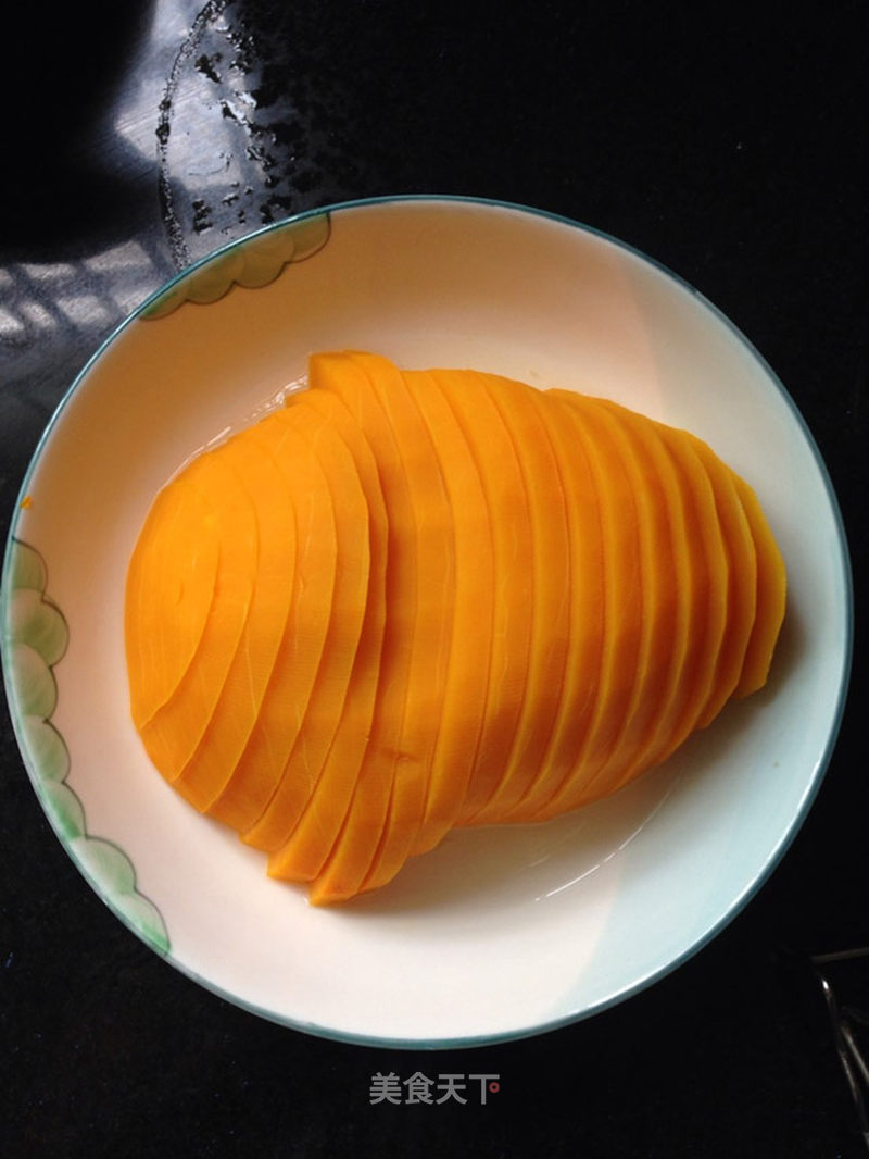 https://i3i620.meishichina.com/attachment/recipe/2014/06/22/20140622113601833947003.jpg?x-oss-process=style/p800的做法